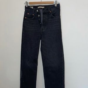 Levi Ribcage Jeans